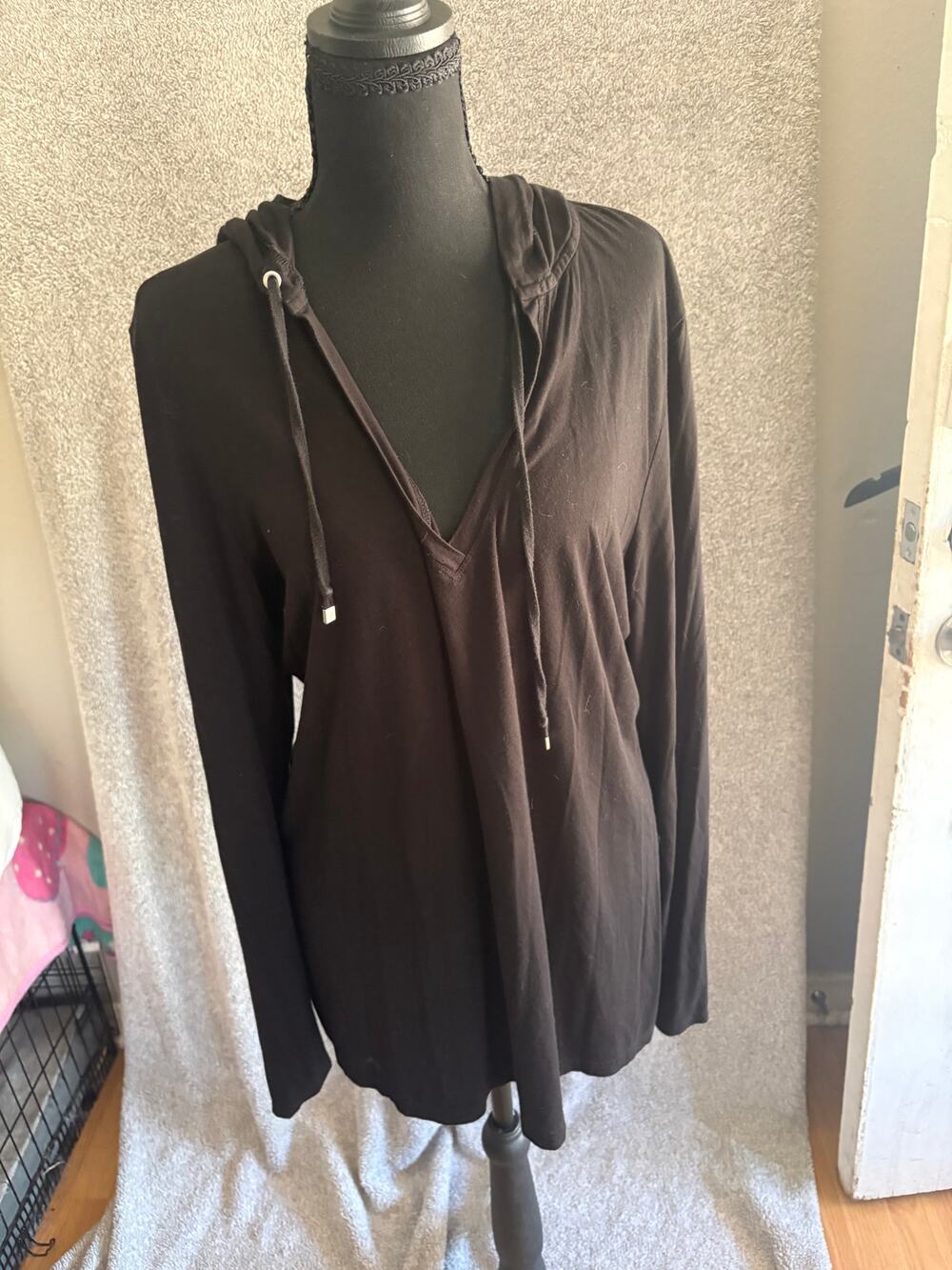 Tommy Bahama Brown Hooded V Neck Tunic Top Large